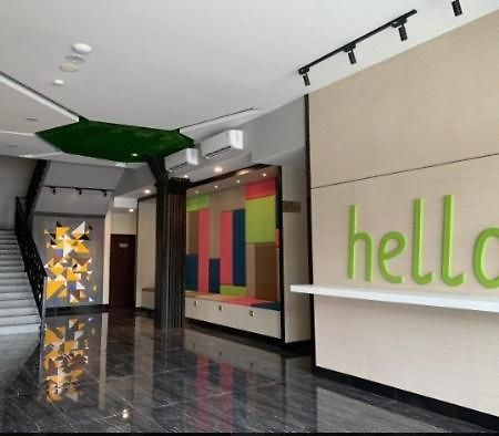 Bless Hotels Sintang Екстер'єр фото